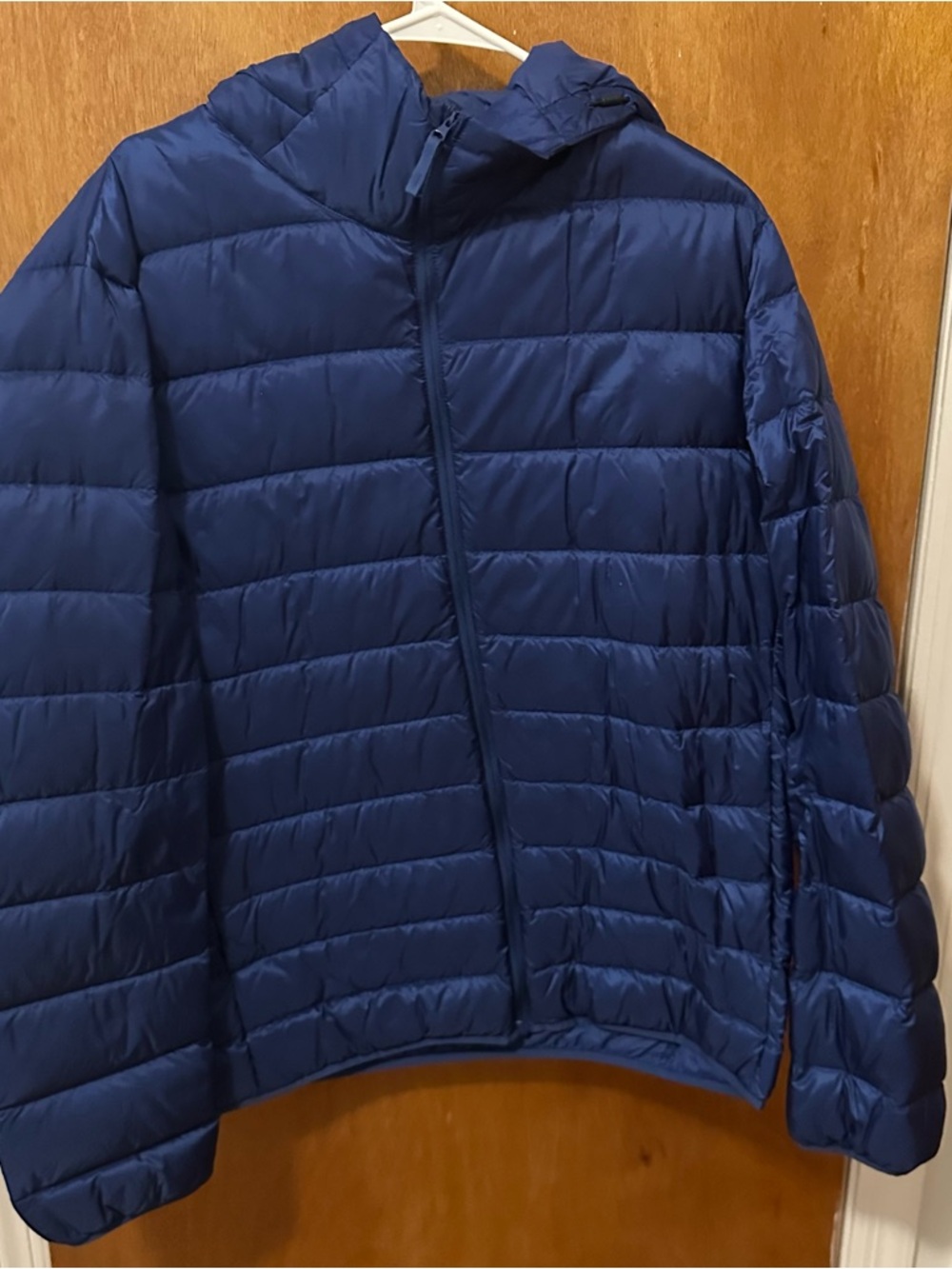 Uniqlo Navy Blue Packable Puffer Jacket with Hood